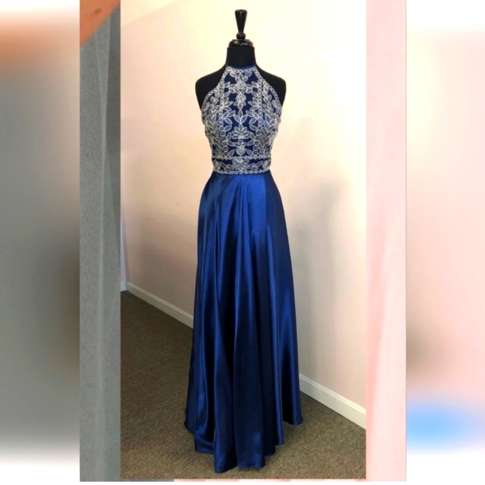 👗 BLONDIE NITES BY STACY SKLAR TIE HALTER NAVY DRESS WITH IVORY & BEAD APPLIQUE